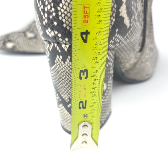 New Marc Fisher Greneda2 Snakeskin Leather Pointed Toe Ankle Boots - Picture 10 of 10